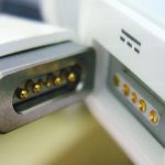 MacBook не заряжается. Что делать?