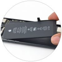 Замена аккумулятора iPhone 7